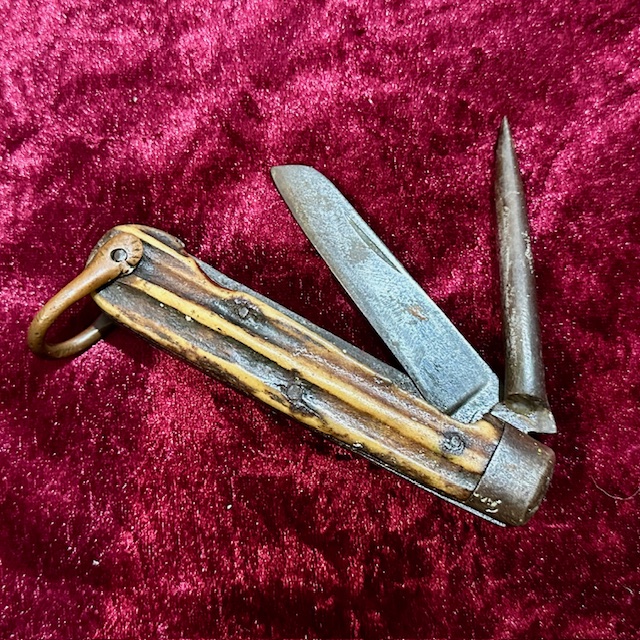 Ref: 5790 - WW1 c1914 English/ British Naval Clasp Knife.